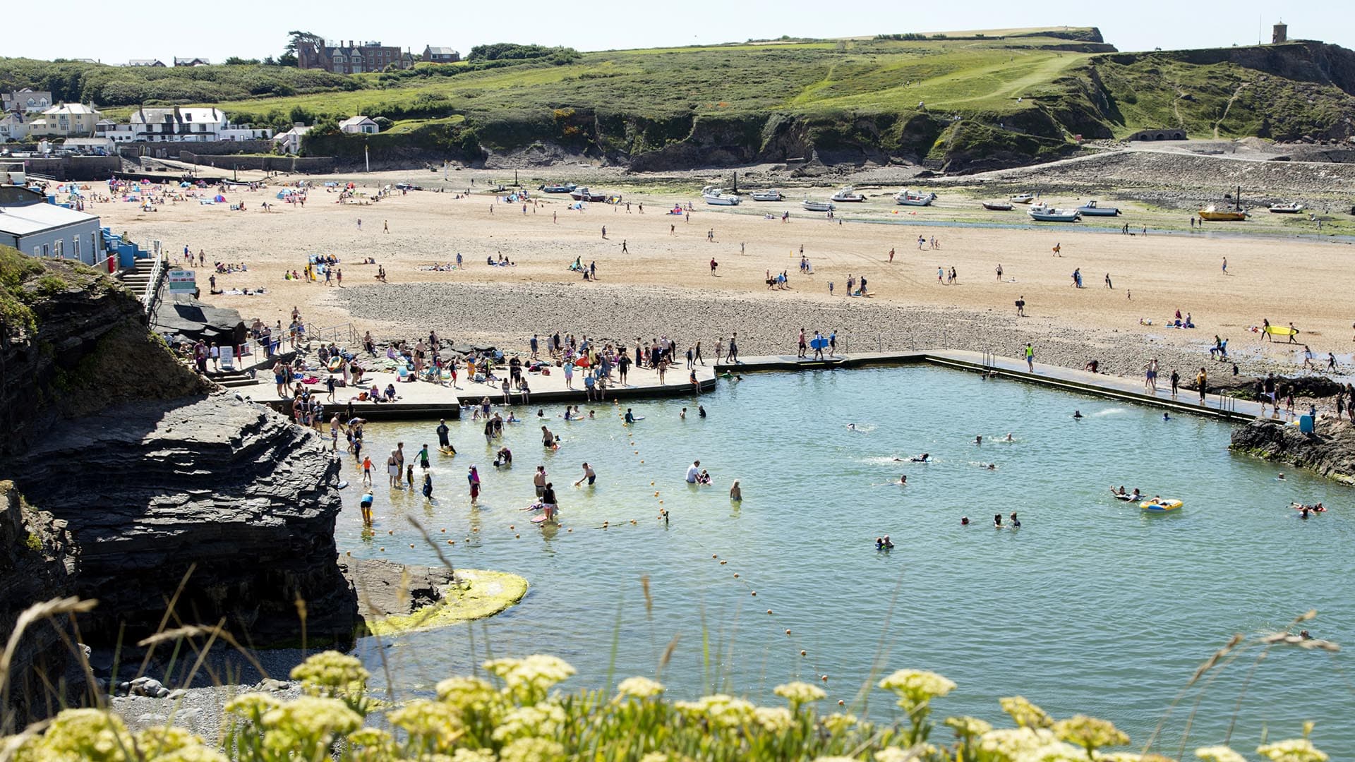 481WIDEBudeSummerleazeBeach-Matt Jessop.jpg